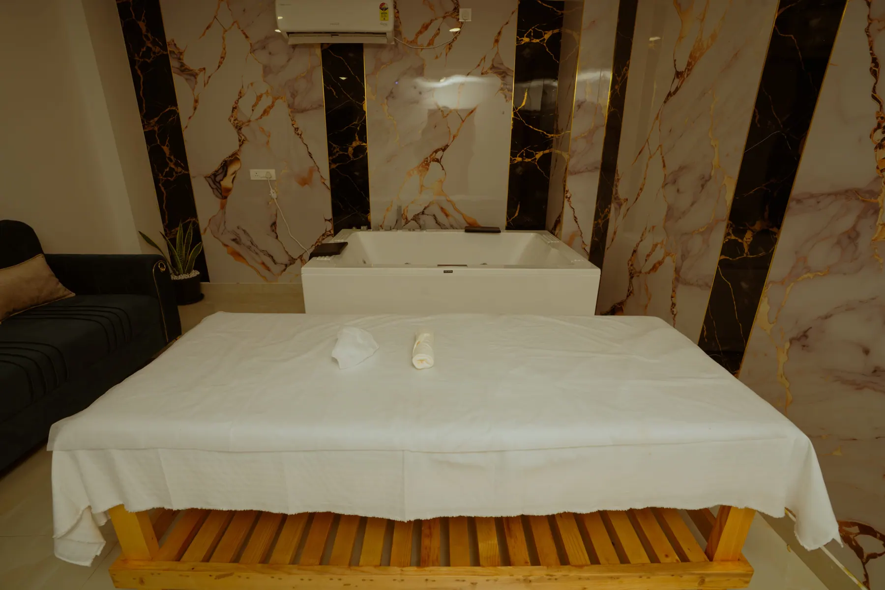 Rose Indulge at SOL Spa
